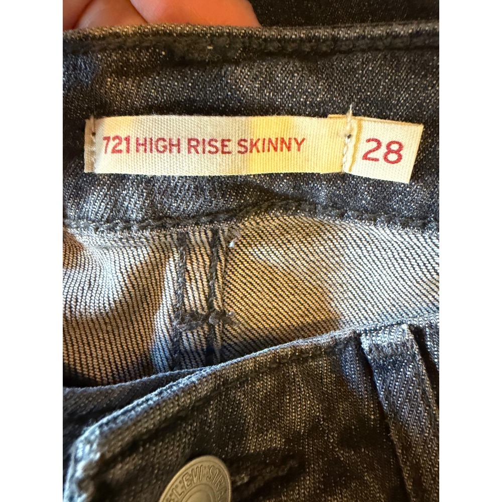Levi's 721 High Rise Skinny Jeans Women 28 Washed Black Distressed Streetwear - Picture 8 of 10